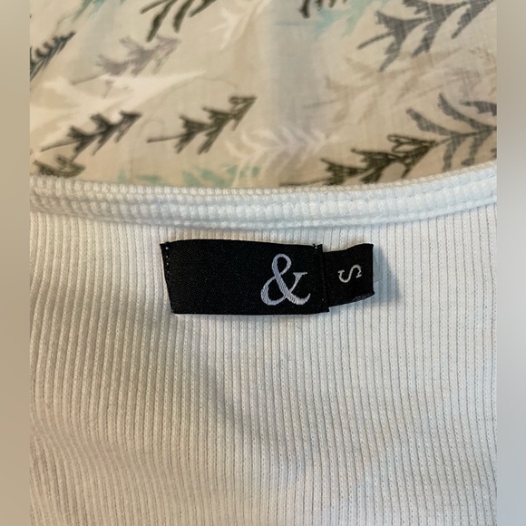 Henley Style 3/4 Sleeve Top - Picture 2 of 3